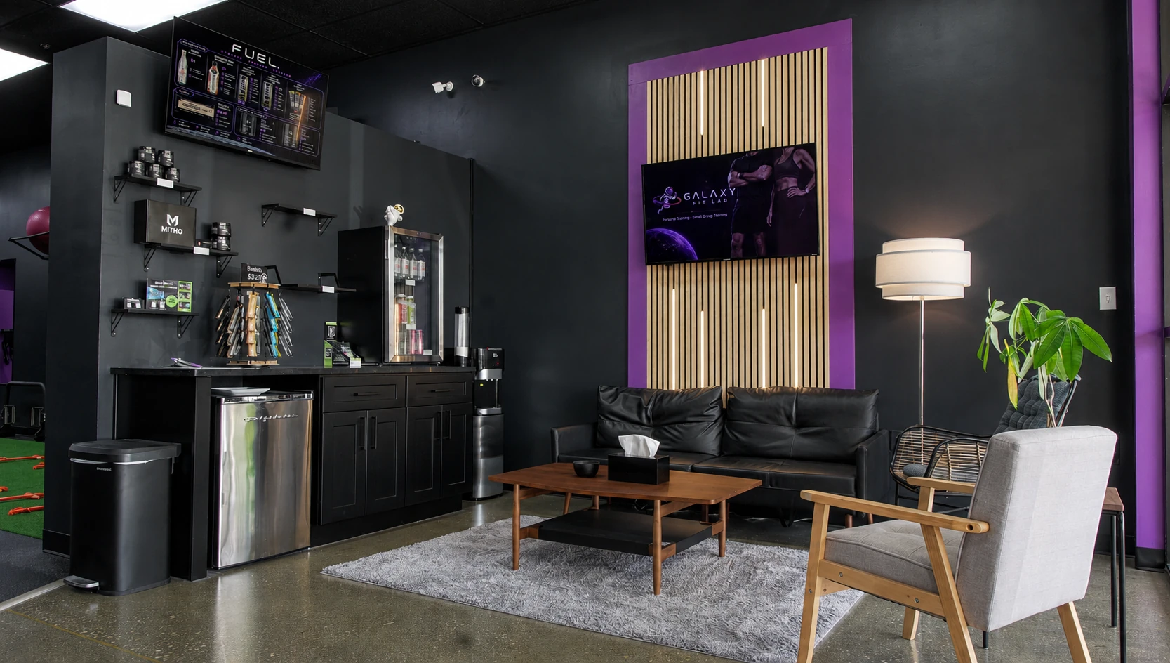 Galaxy Fit Lab lobby and Fuel hydration bar โ comfortable lounge area at our Naples FL gym